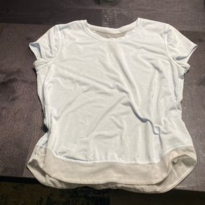 Athletic Girls on the move mesh tee